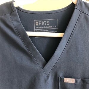 Figs scrubs small dark harbor Catalina scrub top.